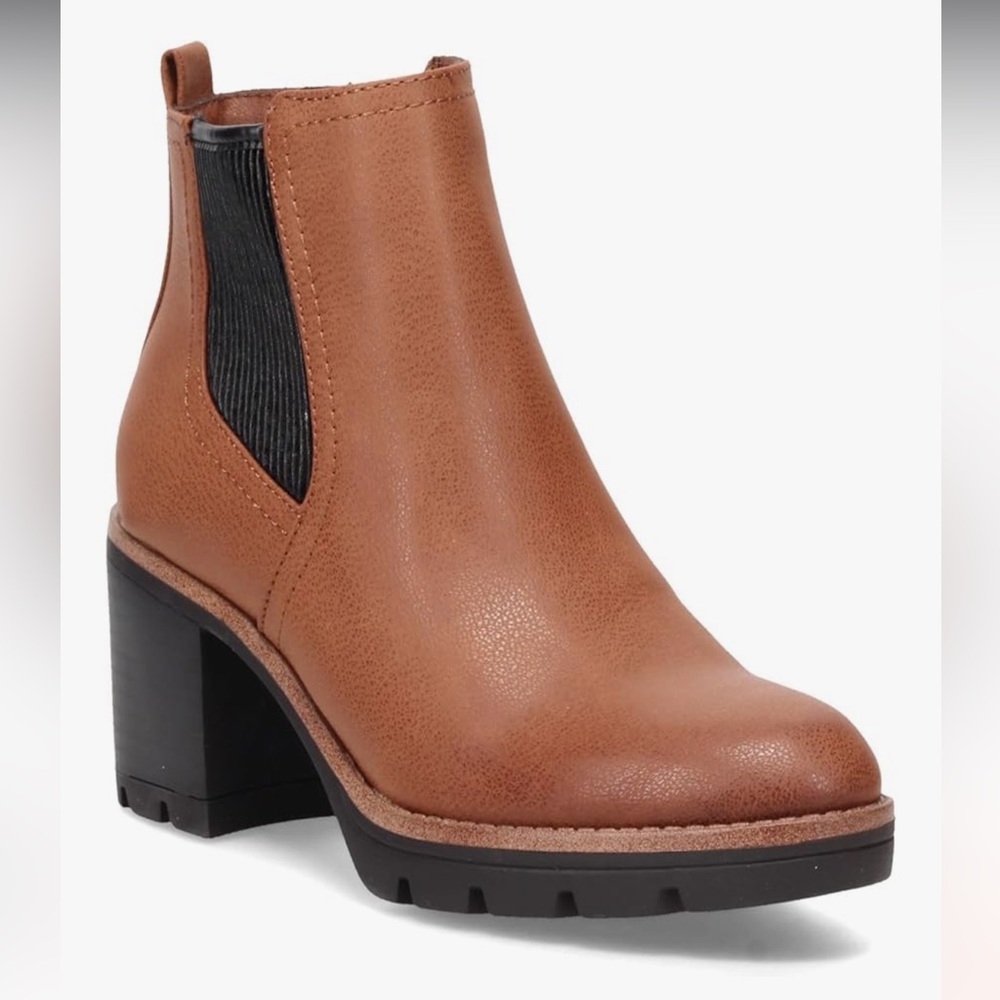 Naturalizer Tan Heeled Boots Madalynn Gore WW
